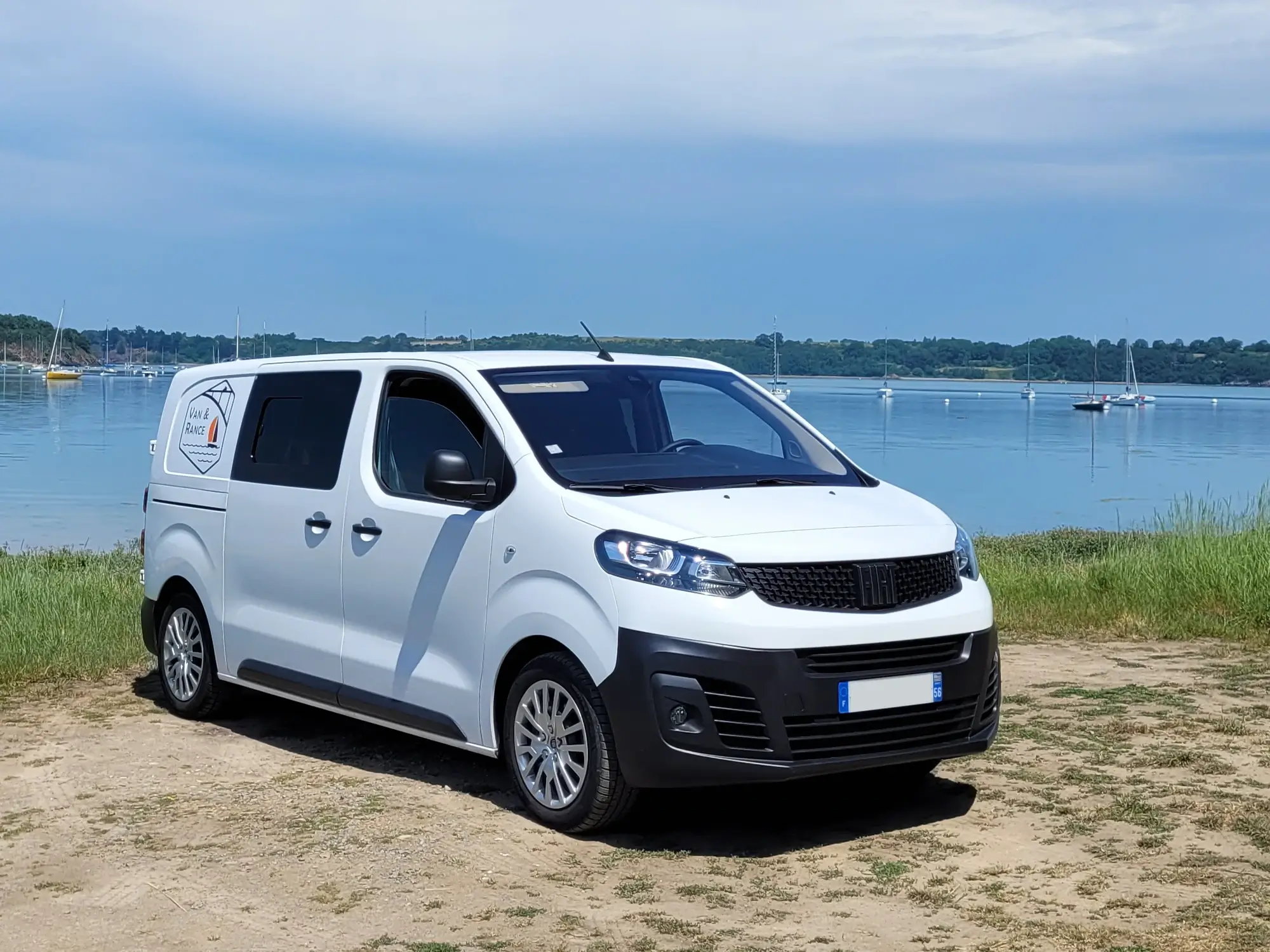 Van & Rance - Fiat Scudo van aménagé paysage mer