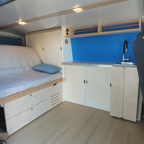 Van et Rance - aménagement sur mesure - intérieur salon cuisine VW T6